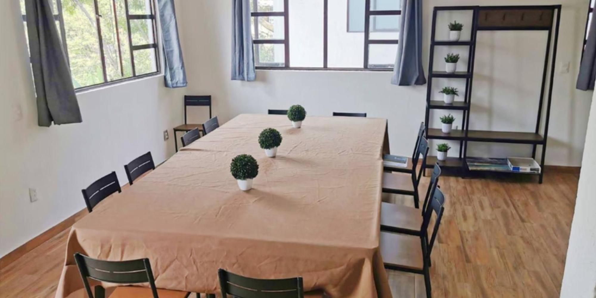 Guest house In - Cozy With Terrace Mexico City